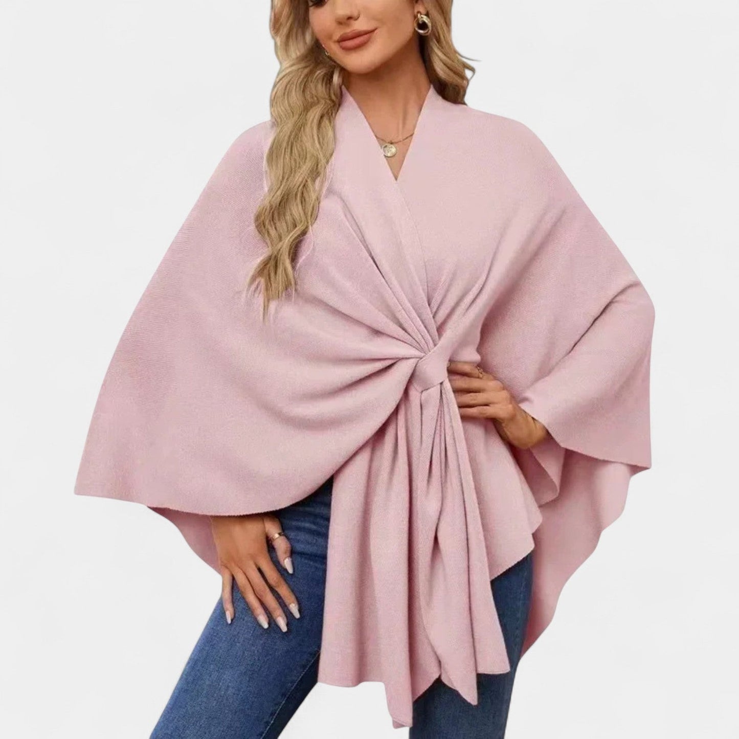 Daniela – Elegantan padajoči pončo s vozlom