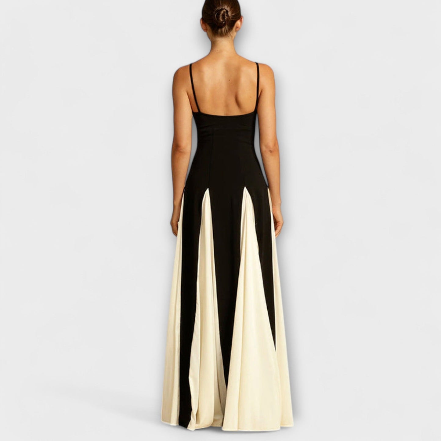 Ember - Klasična eleganca A-line maxi haljina s tilnimi paneli