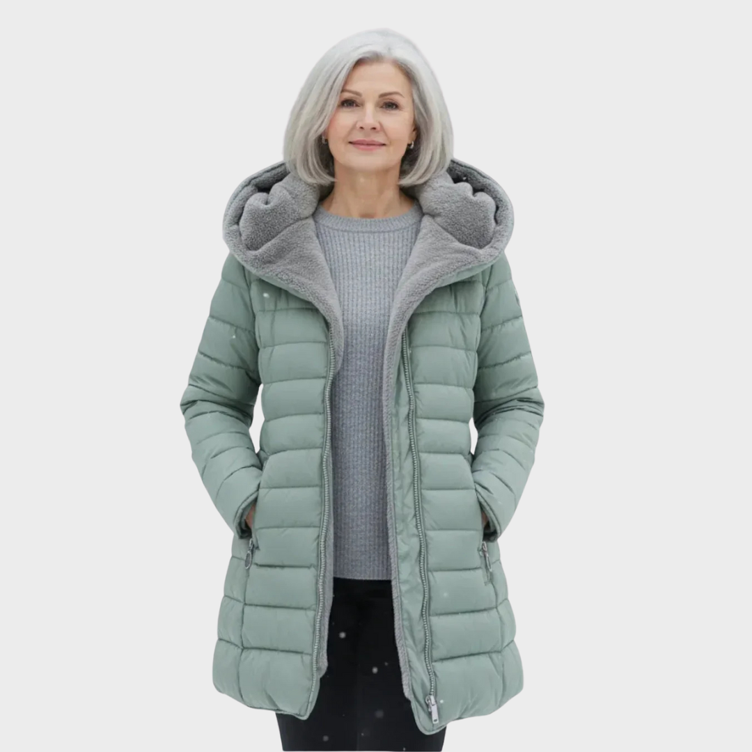 Maja – Elegantan zimski kaput s podstavom za brezskrbno razkošje