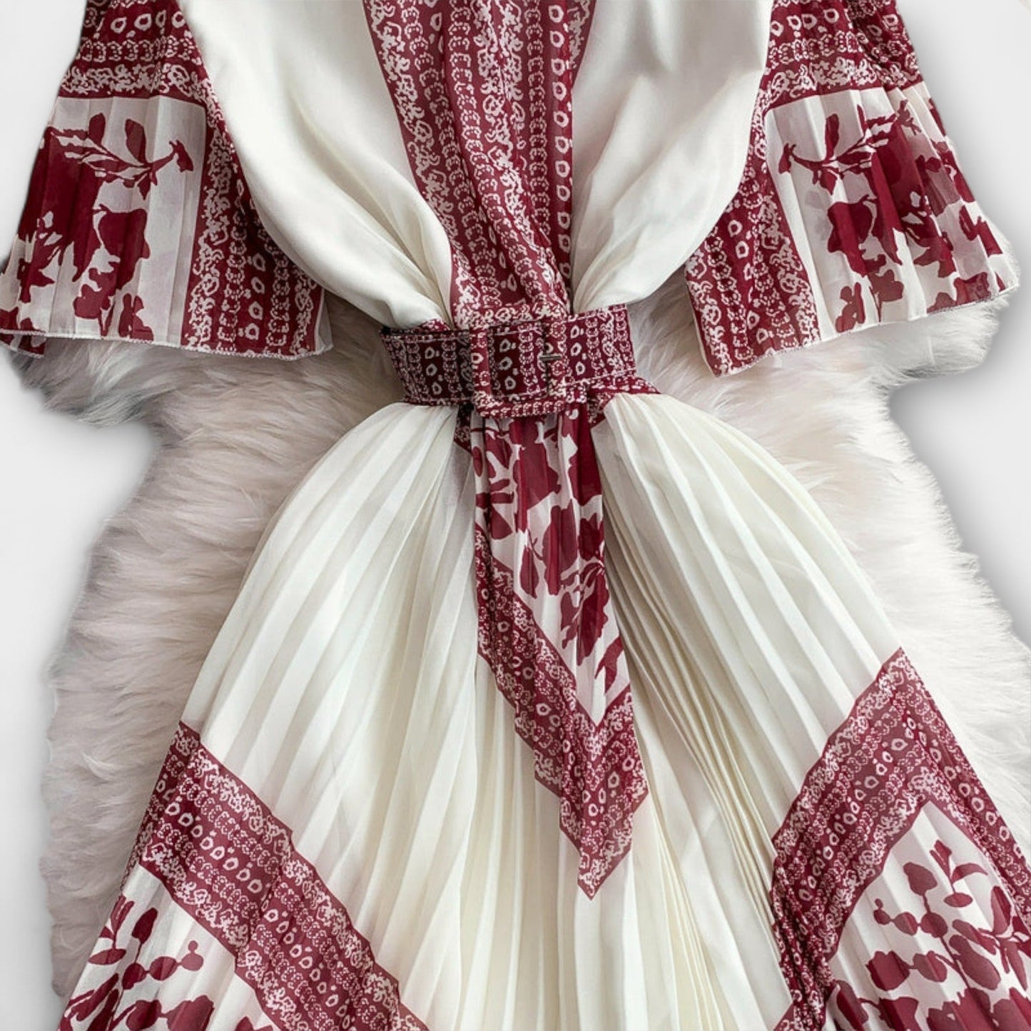 Delilah - Haljina, navdihnjena s vintage slogom