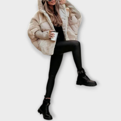 Ava – Elegantna Puffer Jakna