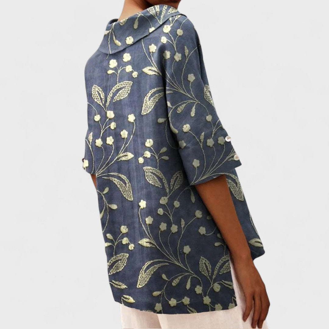 Lenka - Elegantan top s s U-izrezom