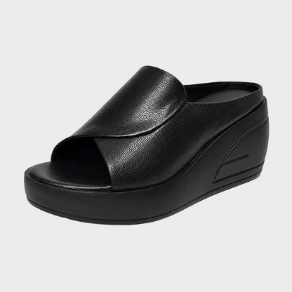Nika – ortopedske sandale s platformom