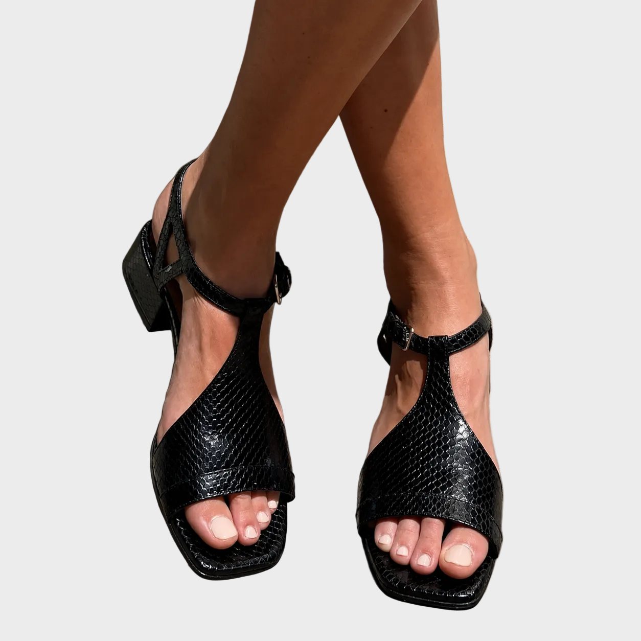 Lara – Elegantne Ljetne Sandale