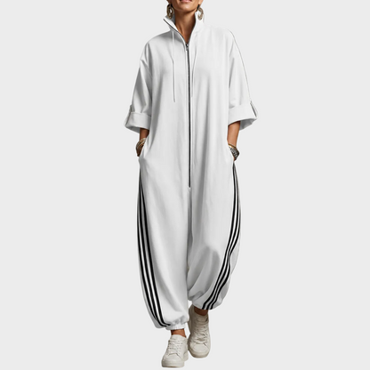 Klara – Športno-Elegantan Kombinezon