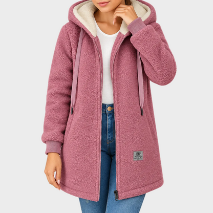 Katarina – Topla Teddy Jakna S Kapuljačom