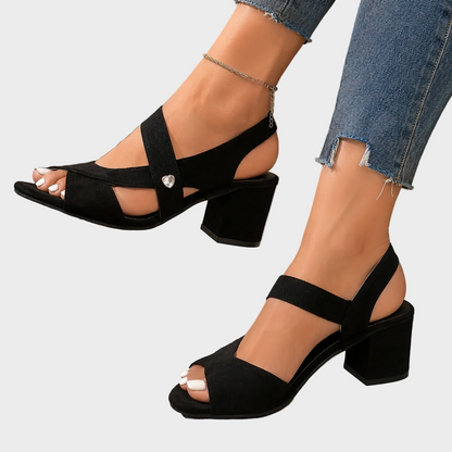 Nika – Ortopedske Elegantni Sandale