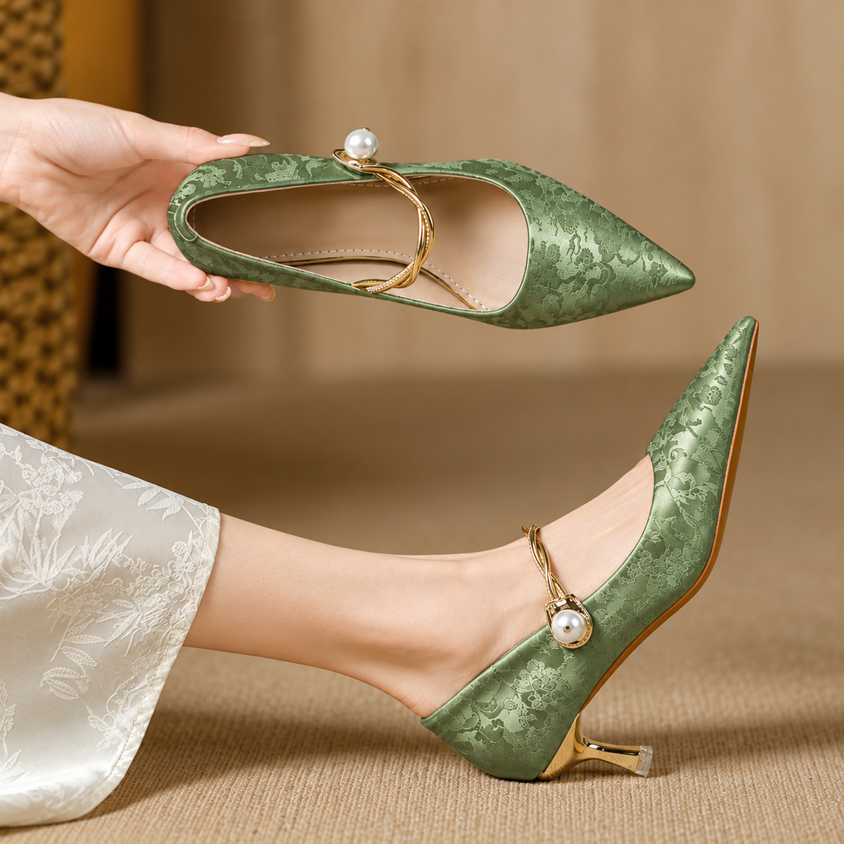 Valentina – Elegantne Cipele S Biserom
