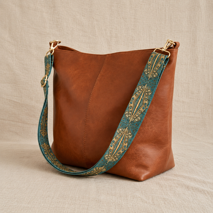 Lucija – Elegantna Torba S Ukrasnim Remenom