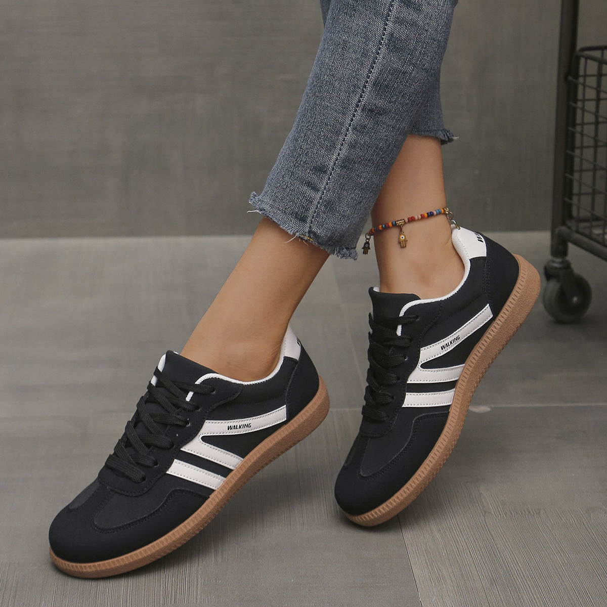Nika – Ortopedske Retro Tenisice