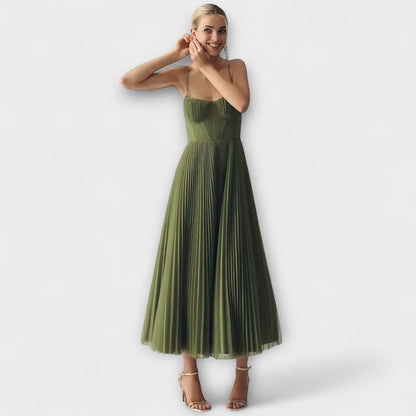 Lucrezia - Elegantne haljine s čarom