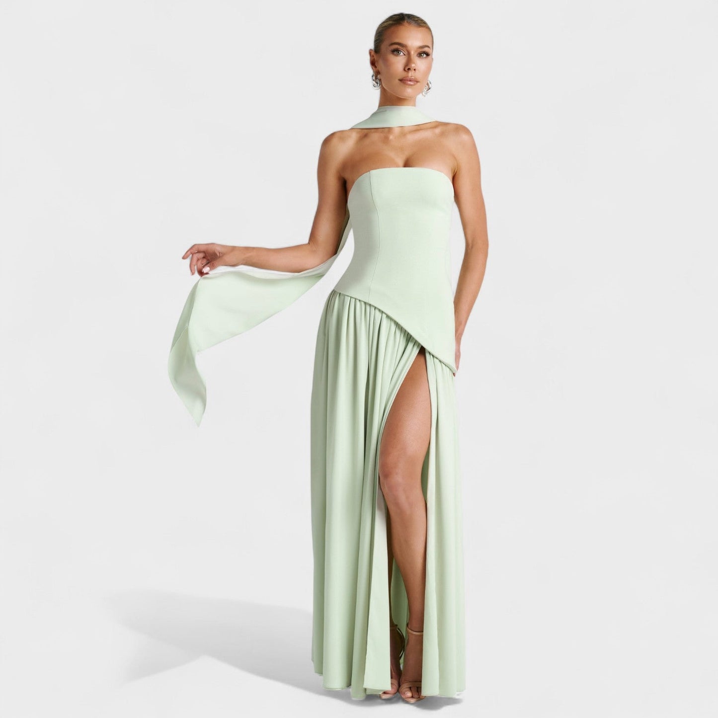 Vera – Elegantna Haljina za Ceremonijo