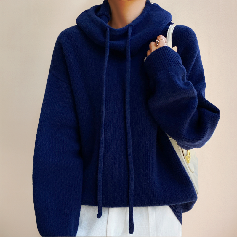Charlotte – Elegantan rolka od merino volne
